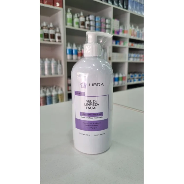 Gel de limpieza facial Sebo Control. Libra